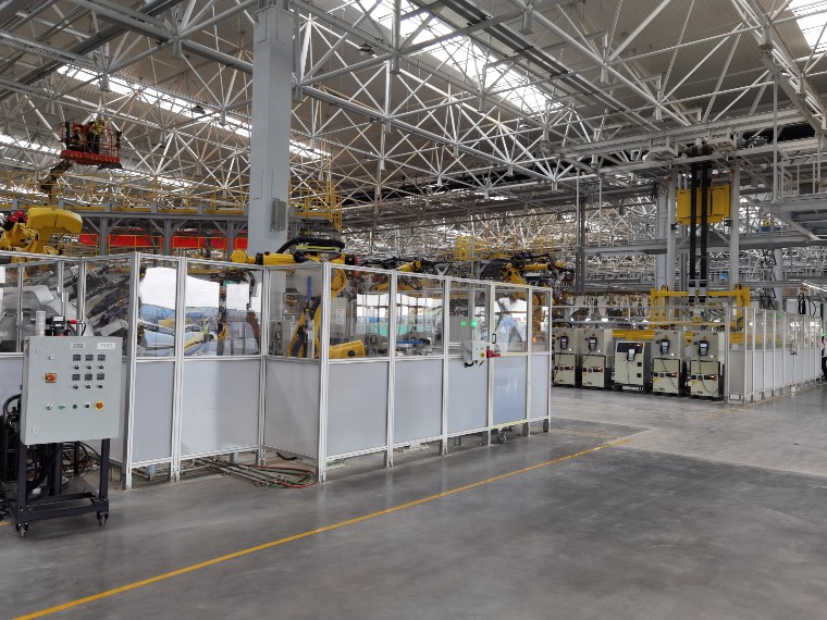 為何要定制鋁型材圍欄？