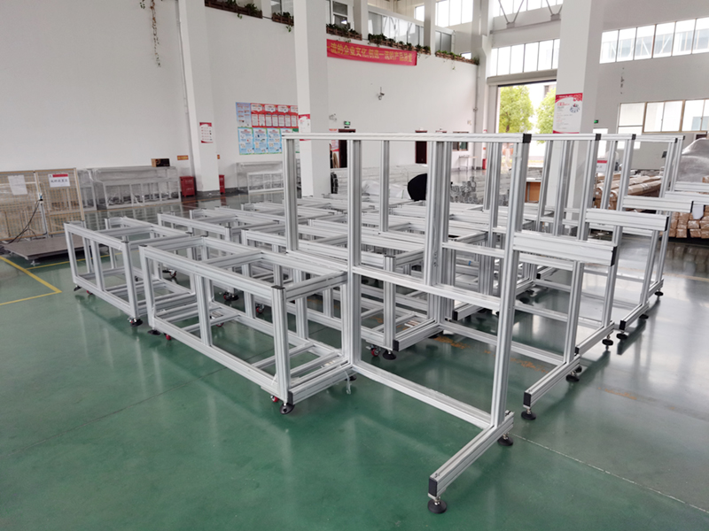 哪種連接方式最適合鋁型材框架？