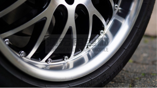 綠色新浪潮已至，澳宏鋁業(yè)與您攜手擁抱產(chǎn)業(yè)新未來